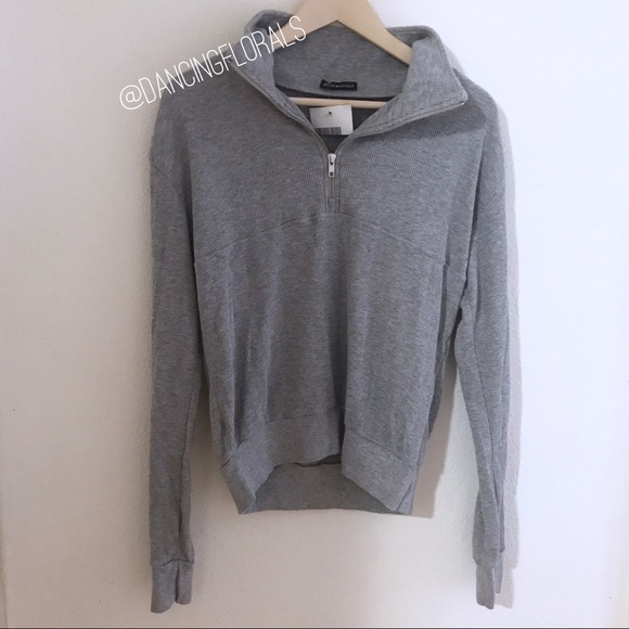 Brandy Melville Sweaters - Brandy Melville Missy Grey Thermal Knit Sweatshirt